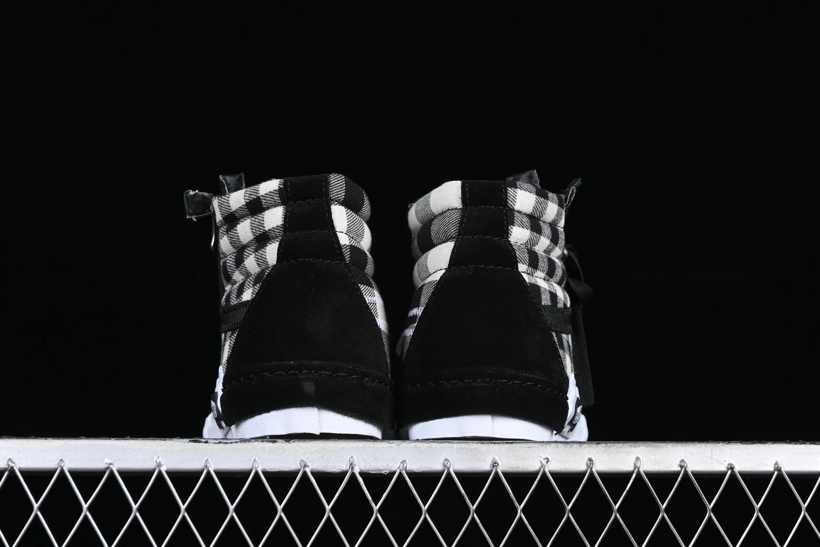 All categories Vans Vans series Vans Hi Vans high-top Vans Vault Sk8-Hi Cap LX Deconstruction New black and white checkerboard high-top canvas vulcanized sneakers VN0A3WM1XOS